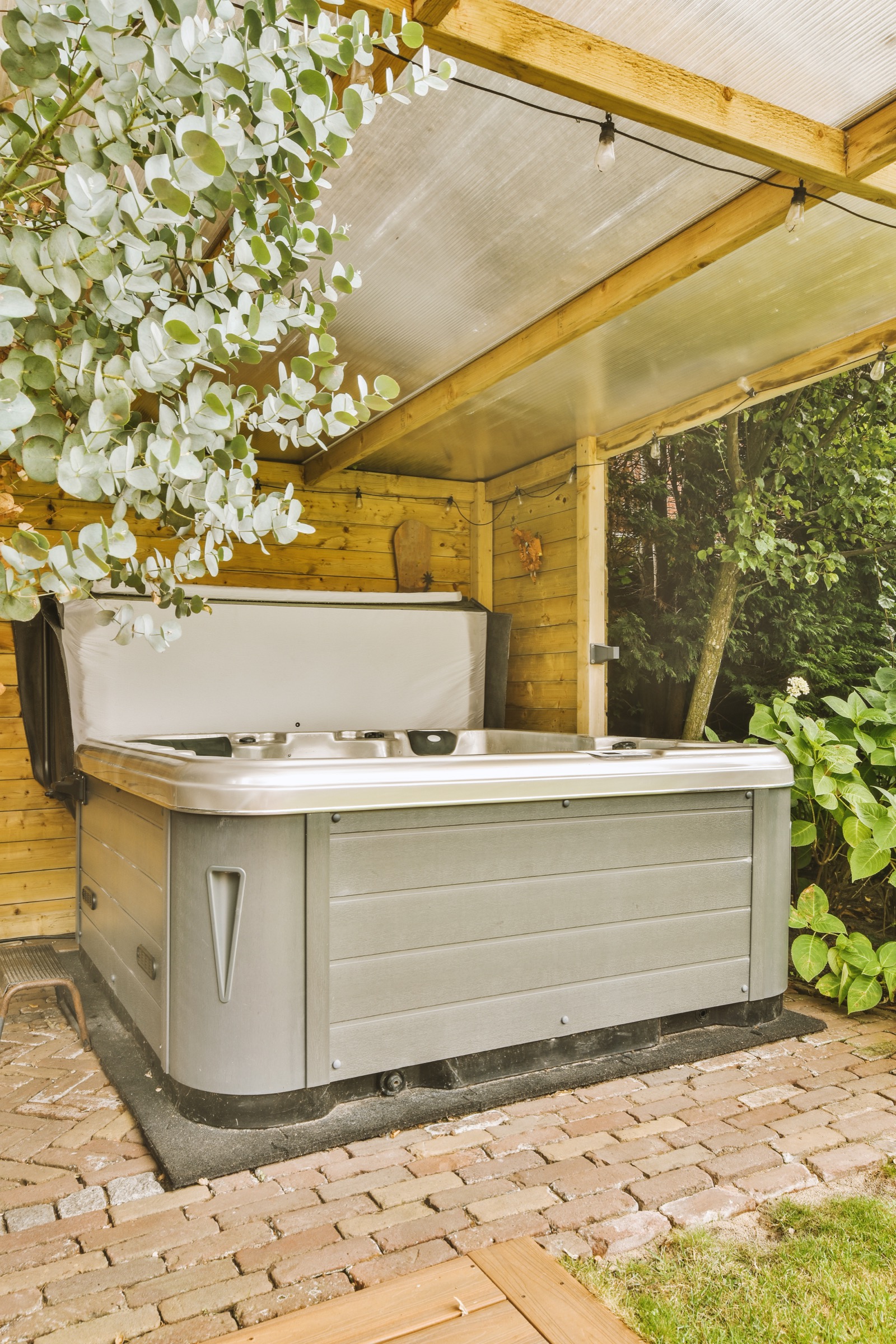 Hot tub patio